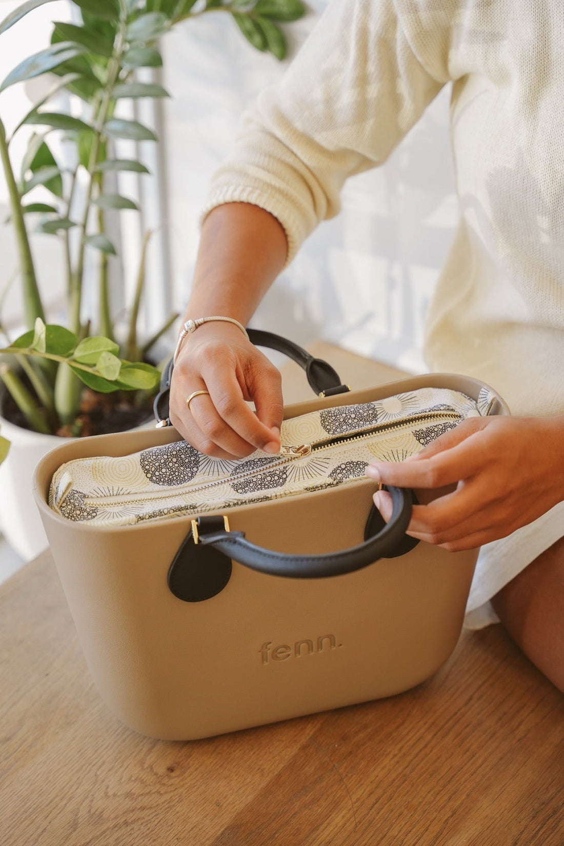 FENN bag with its patterned inner